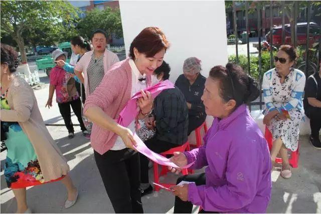 头抖的典型症状是什么?-知识问答网页